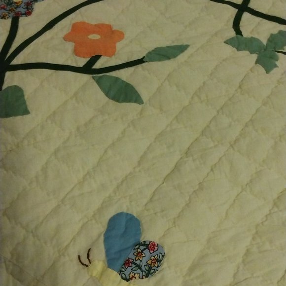 VINTAGE HAND SEWN APPLIQUE QUILTED QUILT FLOWER BOUQUET REVERSIBLE 87" x 91" - Picture 6 of 10
